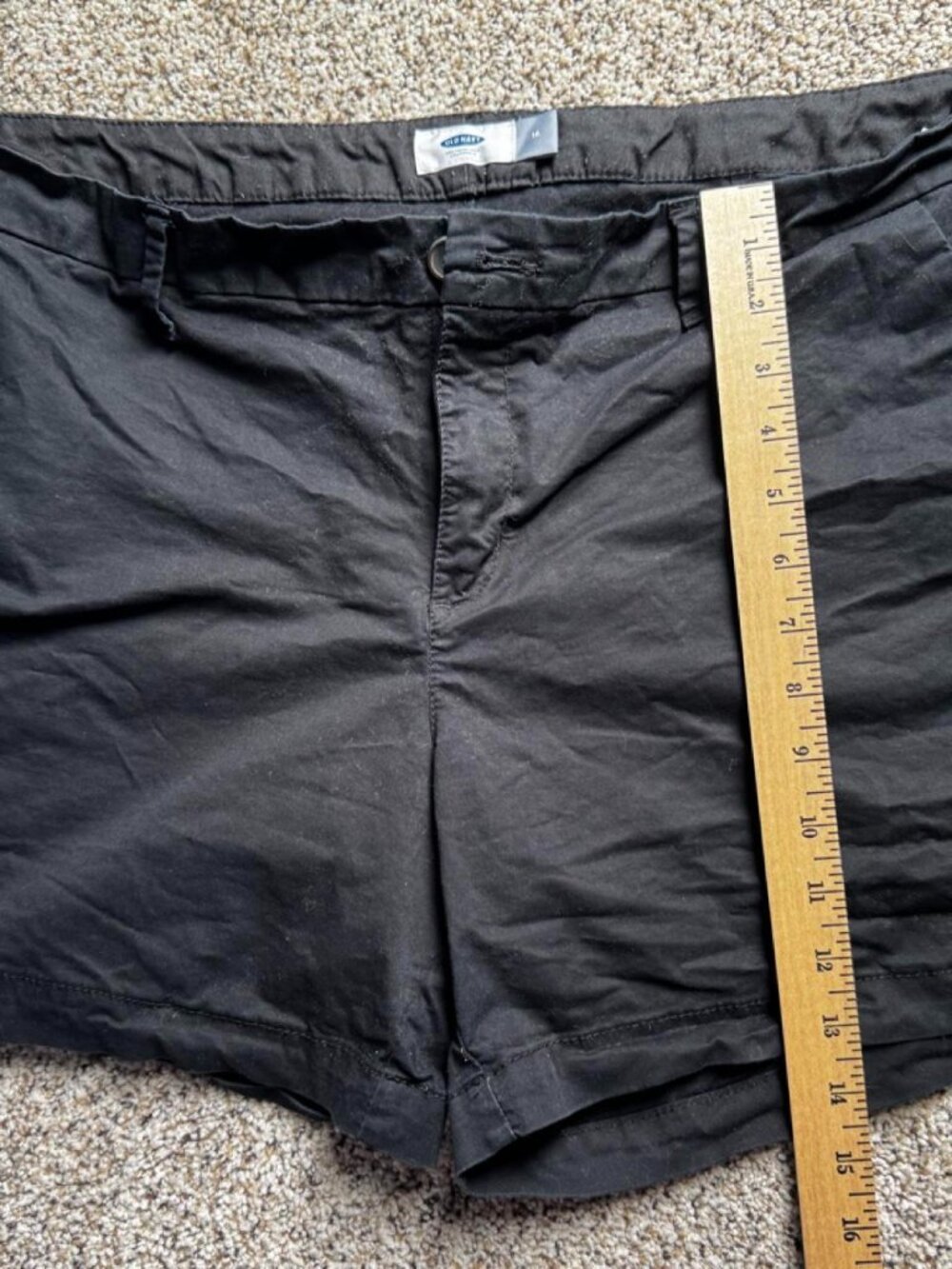 Black Old Navy Chino Shorts Size 16 #summer #chic